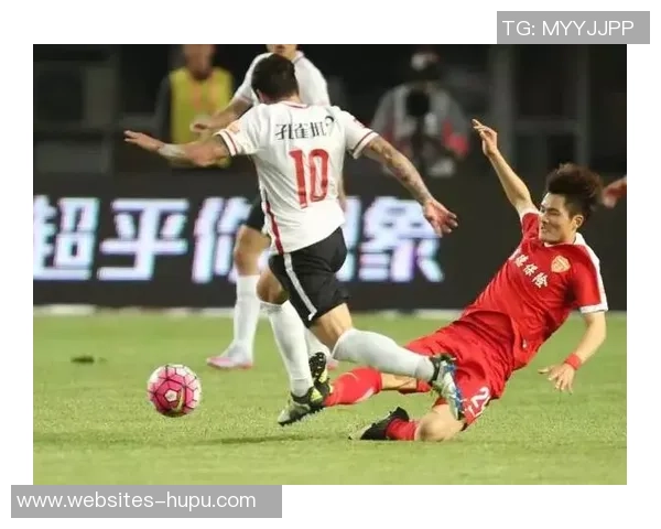 2018年苏宁与申花激战回顾：精彩瞬间与战术分析全记录